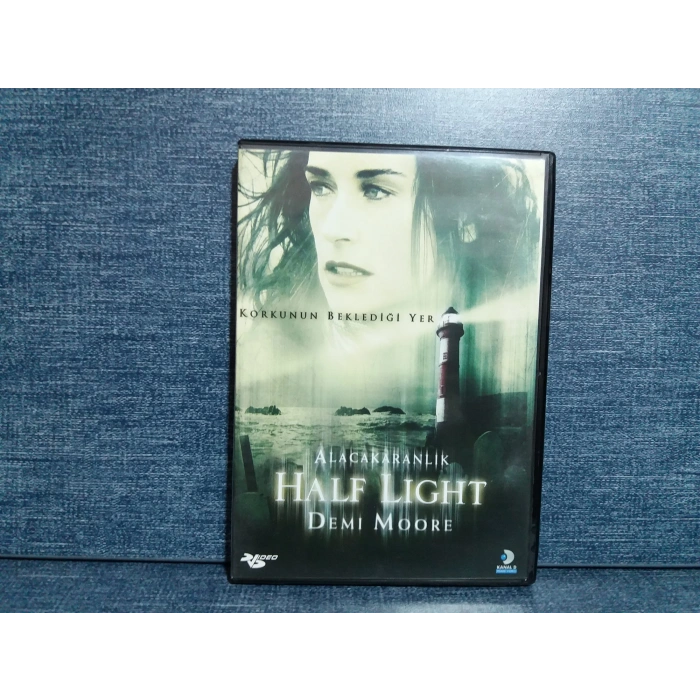 ALACAKARANLIK HALF LIGHT DVD FİLM
