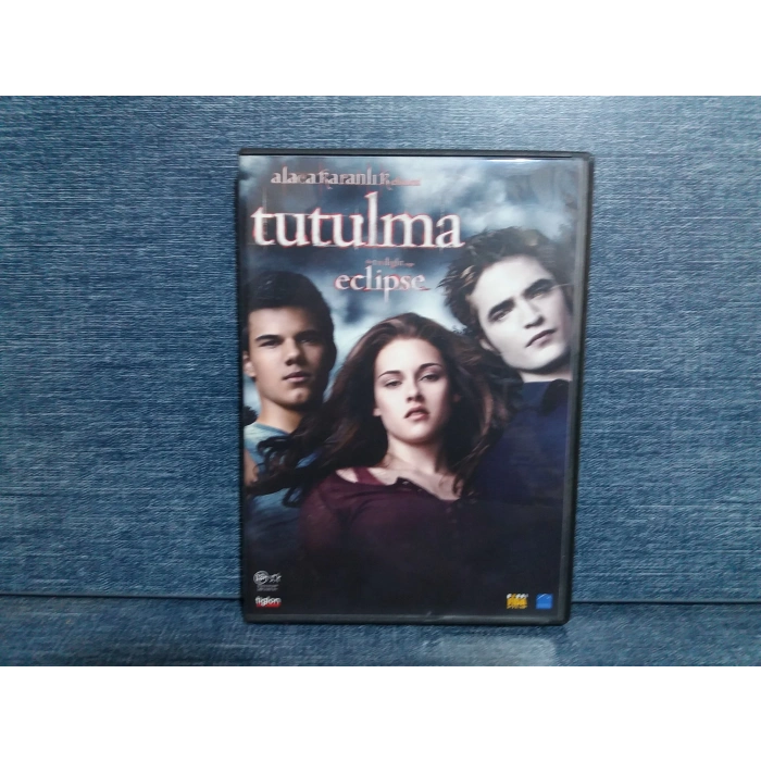 ALACAKARANLIK TUTULMA DVD FİLM