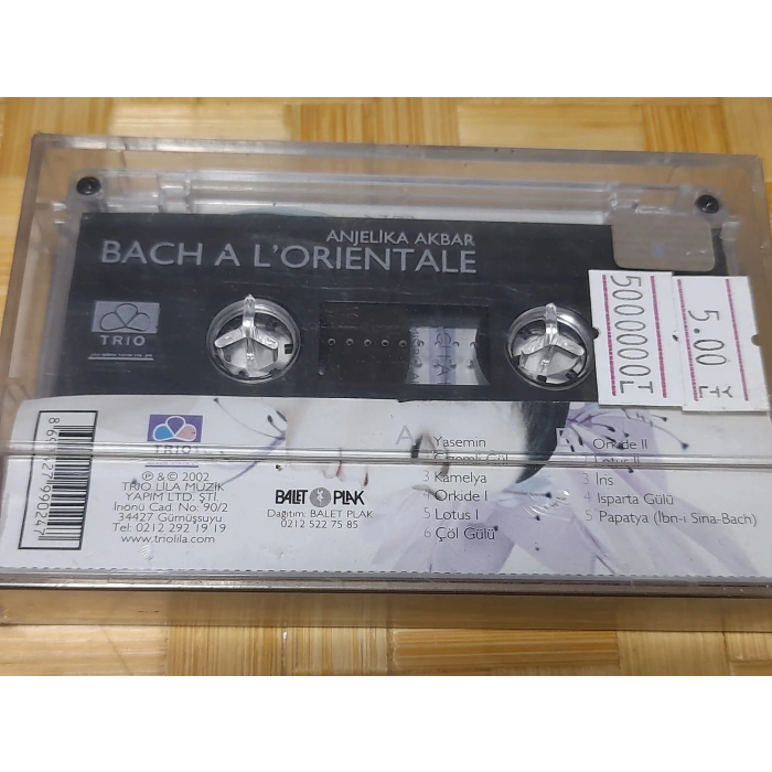 ANJELIKA AKBAR BACH MÜZİK KASET