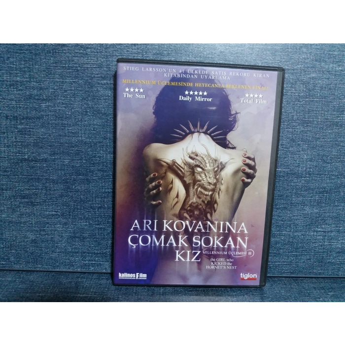 ARI KOVANINA ÇOMAK SOKAN KIZ DVD FİLM
