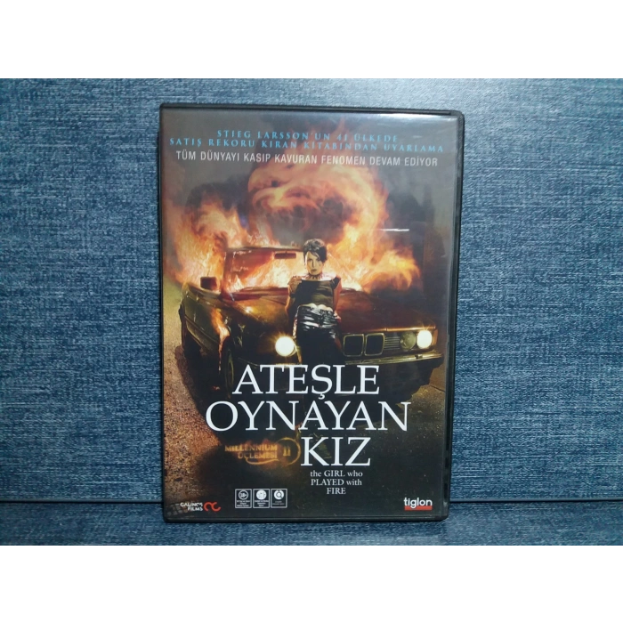 ATEŞLE OYNAYAN KIZ DVD FİLM
