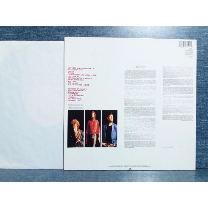 BEE GEES THE VERY BEST MUSIC LP ALBUM