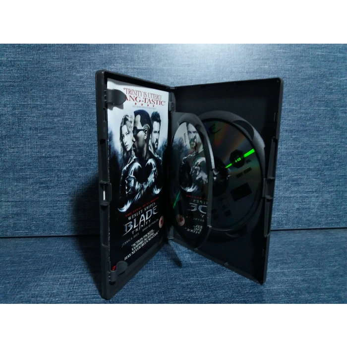 BLADE TRINITY DVD FİLM  (İngilizce - 2 Disk )