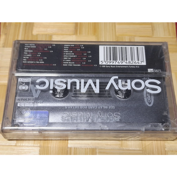 BLUE JEAN HITS MÜZİK KASET