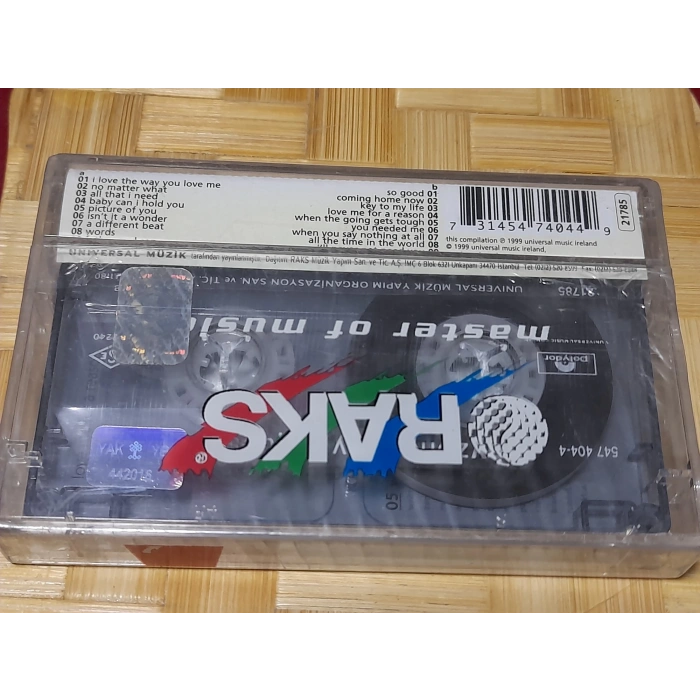 BOYZONE BY REQUEST MÜZİK KASET