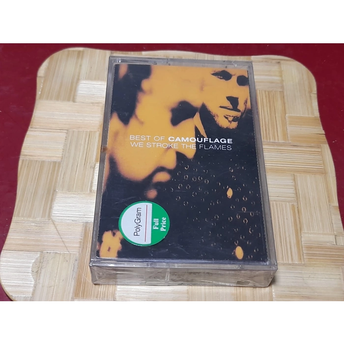 CAMOUFLAGE WE STROKE THE FLAMES MÜZİK KASET