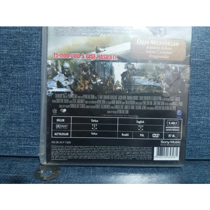 CANAVAR SAVAŞLARI D-WAR DVD FİLM (SIFIR)