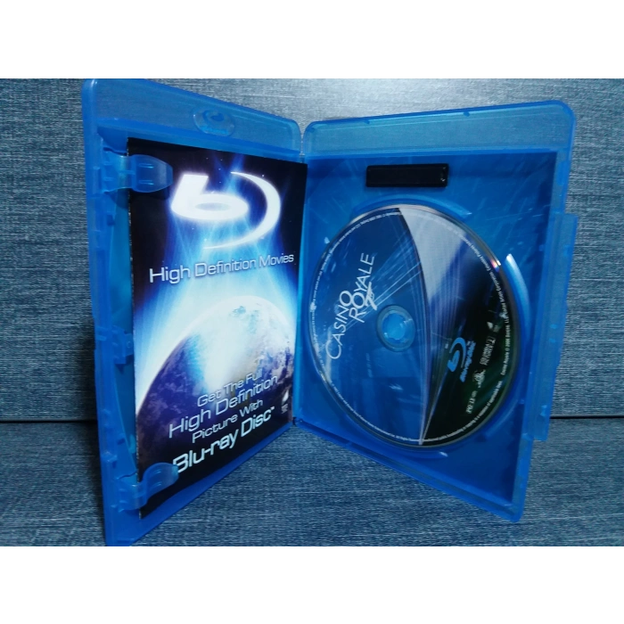 CASINO ROYALE 007 BOND FİLM BLURAY (İNGİLİZCE)