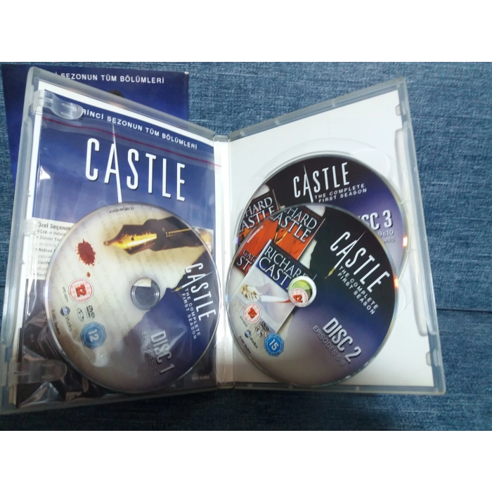 CASTLE 1.SEZON DVD FİLM (İNGİLİZCE-3 DISK)