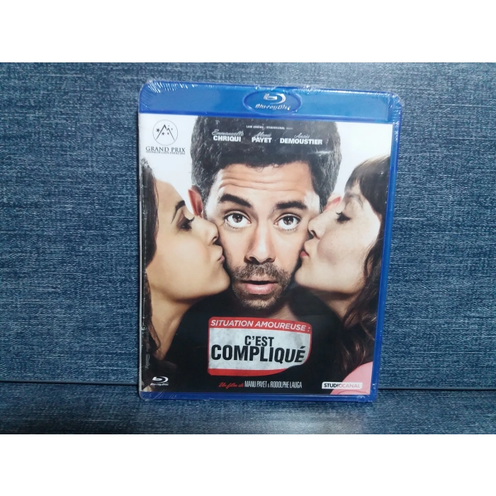 CEST COMPLIQUE FİLM BLURAY (İNGİLİZCE - SIFIR)