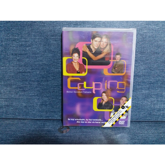 COUPLING 1.SEZON DVD FİLM (SIFIR)