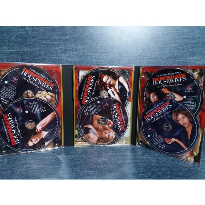 DESPERATE HOUSEWIVES SEASON 2 DVD BOX (6 DISK-İNGİLİZCE)