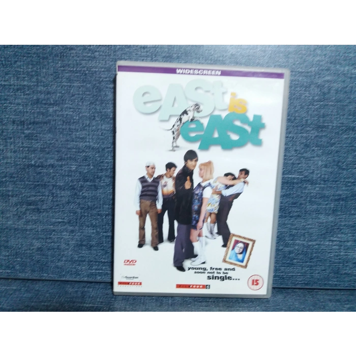 EAST IST EAST DVD FİLM (İNGİLİZCE)