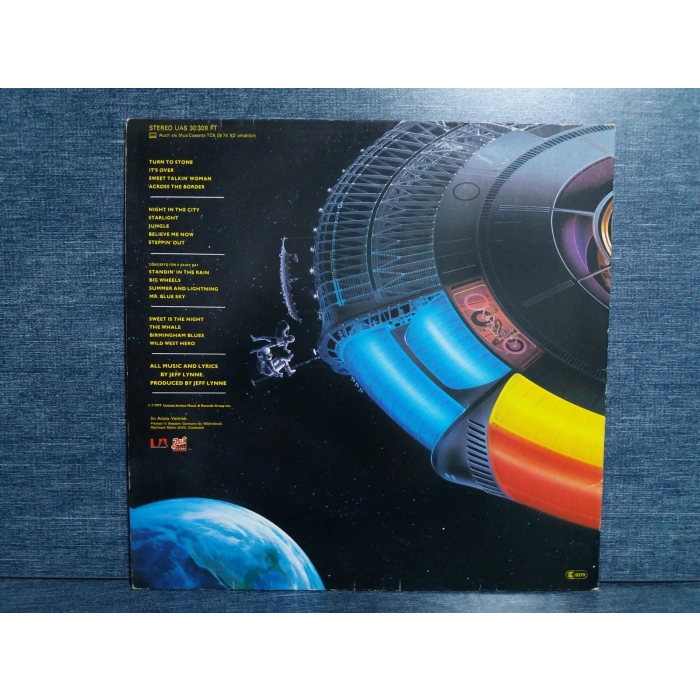 ELECTRIC LIGHT ORCHESTRA OUT OF THE BLUE 2 LP