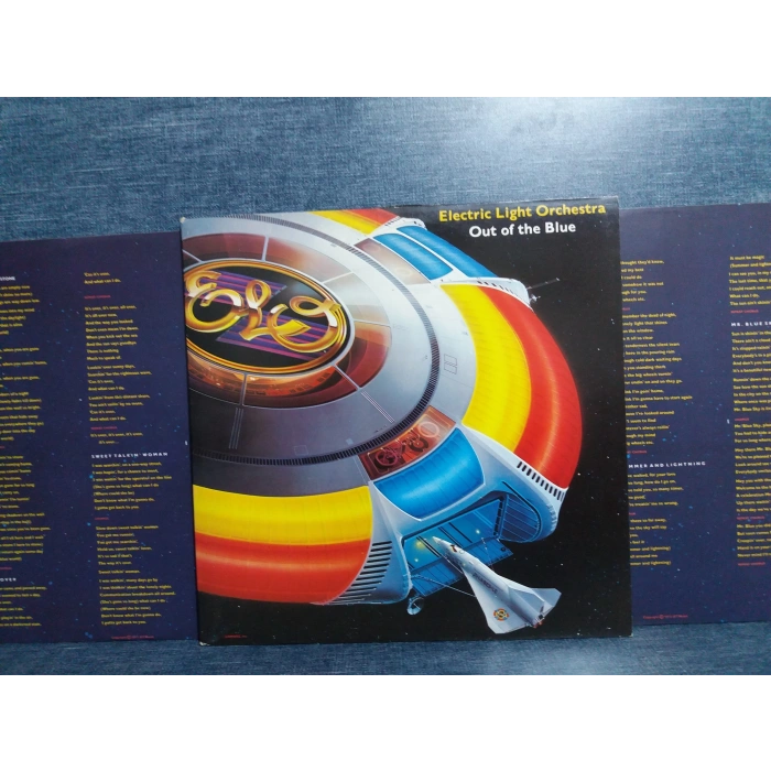 ELECTRIC LIGHT ORCHESTRA OUT OF THE BLUE 2 LP