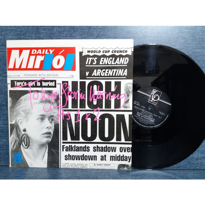 ELVIS COSTELLO THE ATTRACTIONS  MAXI LP