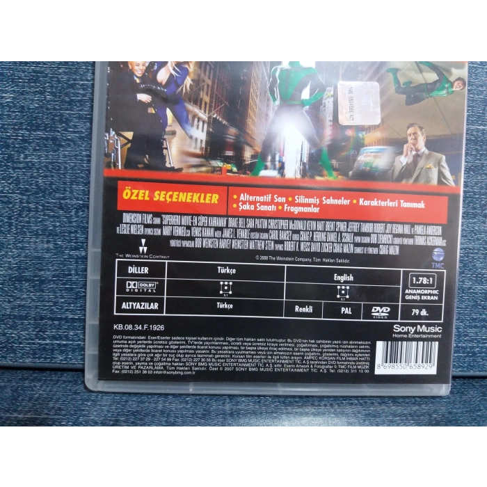 EN SÜPER KAHRAMAN DVD FİLM