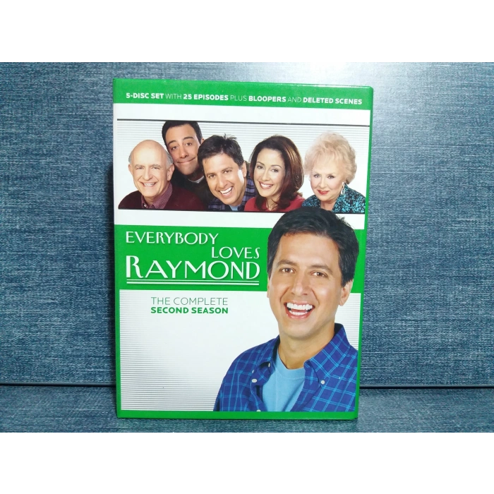 EVERBODY LOVES RAYMOND 2.SEZON 5 CD BOX DVD (İNGİLİZCE)