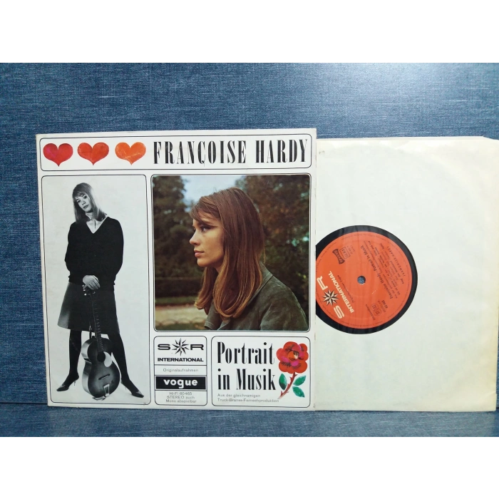 FRANCOISE HARDY PORTRAIT IN MUSIK 10 UFAK LP