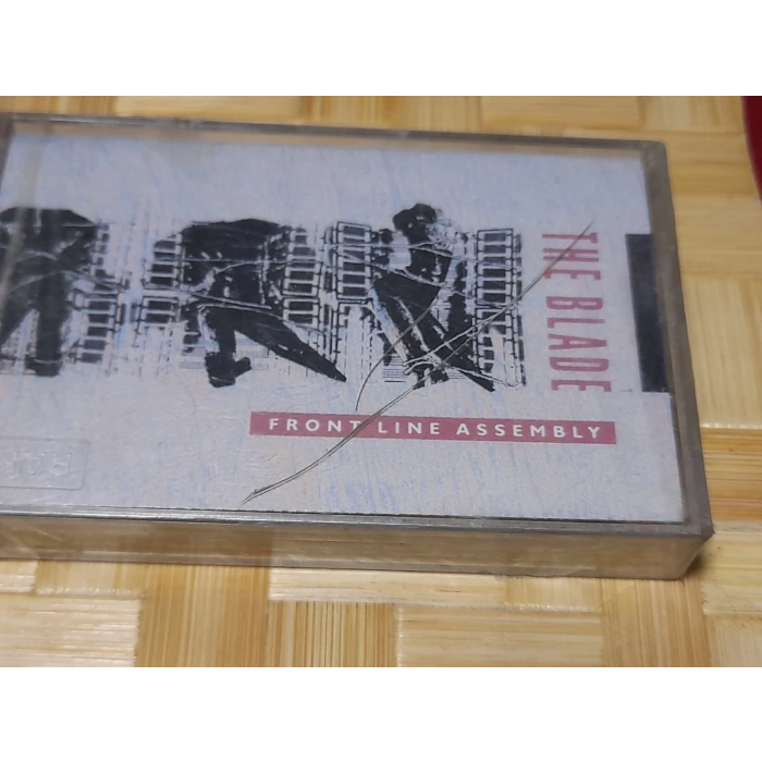 FRONT LINE ASSEMBLY THE BLADE MÜZİK KASET