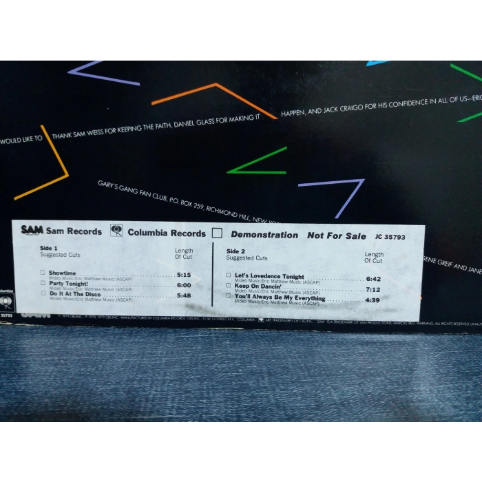 GARYS GANG KEEP ON DANCIN MUSIC LP