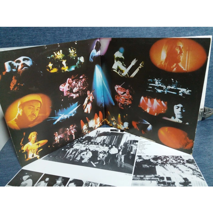 GENESIS SECONDS OUT 2 LP