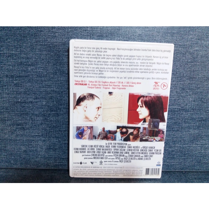 GÖKTEN 3 ELMA DÜŞTÜ DVD FİLM