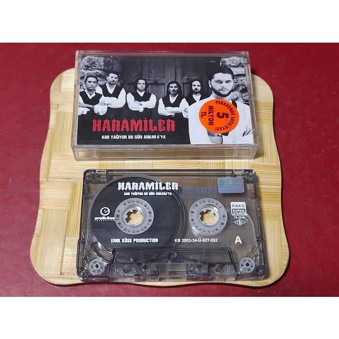 HARAMİLER KAR YAĞIYOR BU GÜN ANKARAYA MÜZİK KASET