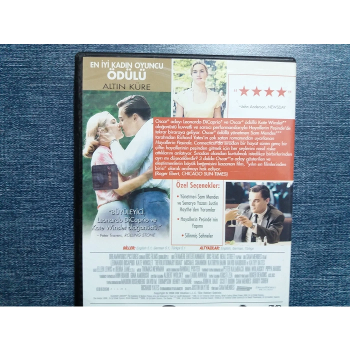 HAYALLERİN PEŞİNDE DVD FİLM