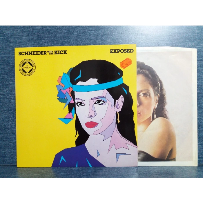 HELEN SCHNEIDER WITH THE KICK EXPOSED