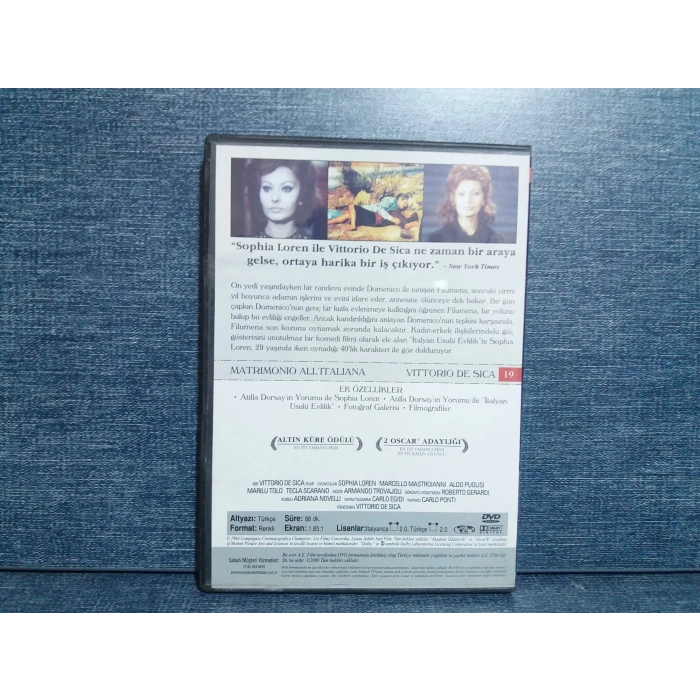 İTALYAN USÜLÜ EVLİLİK DVD FİLM