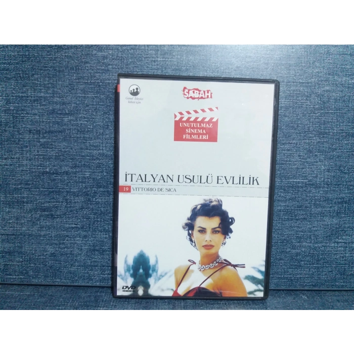 İTALYAN USÜLÜ EVLİLİK DVD FİLM