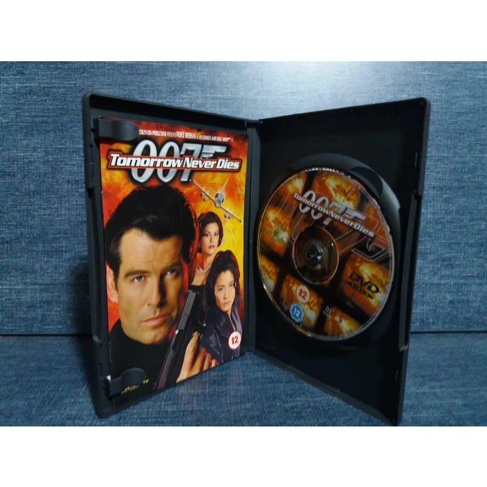 JAMES BOND 007 TOMORROW NEVER DIES DVD FİLM (İNGİLİZCE)