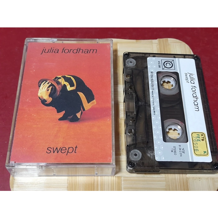 JULIA FORDHAM SWEPT MÜZİK KASET