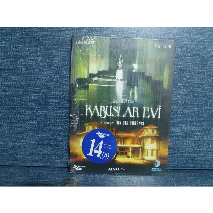KABUSLAR EVİ 4 TANIDIK YABANCI DVD FİLM (SIFIR)