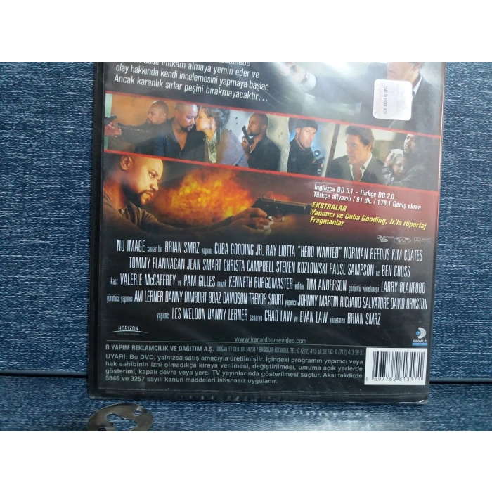 KAHRAMAN ARANIYOR DVD FİLM (SIFIR)