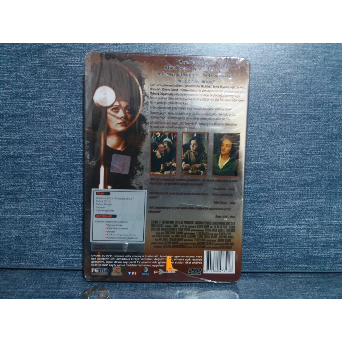 KALDIRIM SERÇESİ FİLM DVD (SIFIR-METAL KUTU)