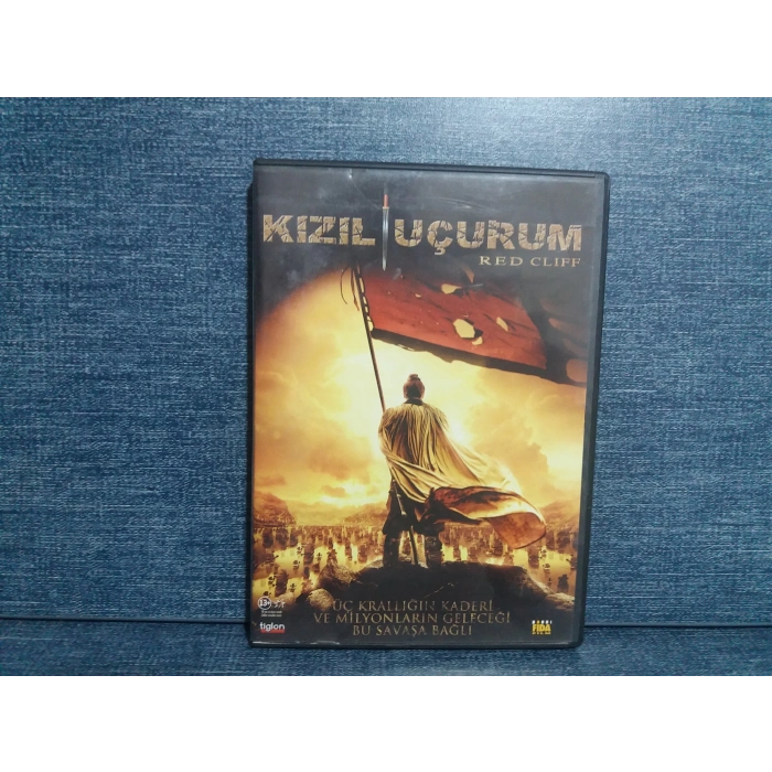 KIZIL UÇURUM DVD FİLM