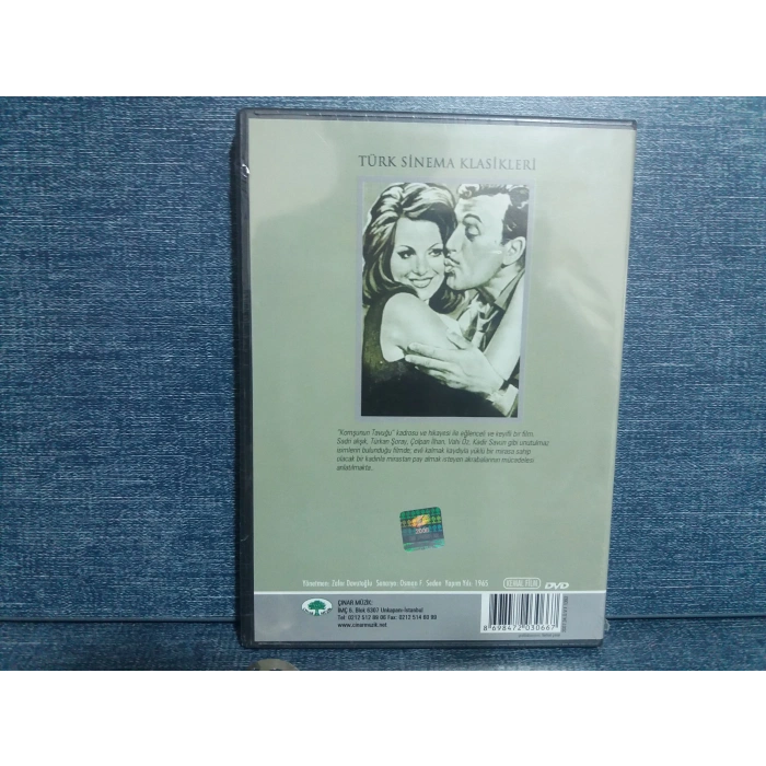 KOMŞUNUN TAVUĞU TÜRKAN ŞORAY SADRİ ALIŞIK DVD FİLM (SIFIR)