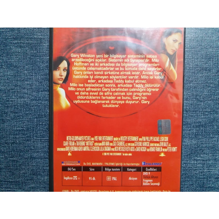 KONTROL DIŞI DVD FİLM