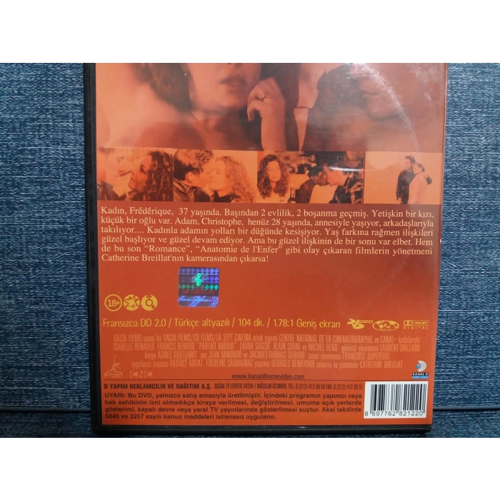 KUSURSUZ AŞK DVD FİLM