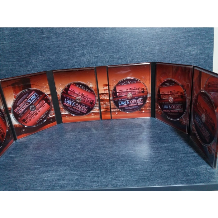 LAW ORDER  FIRST YEAR DVD BOX (6 DISK-İNGİLİZCE)