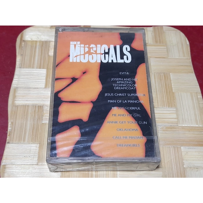 MADE OF MUSICALS  MÜZİK KASET