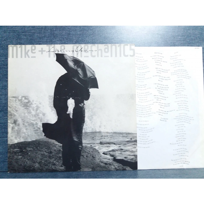 MIKE THE MECHANICS LIVING YEARS MUSIC LP