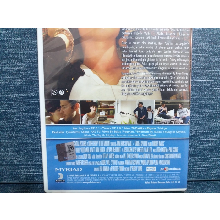 MİSAFİR NOBODY WALKS DVD FİLM (SIFIR)