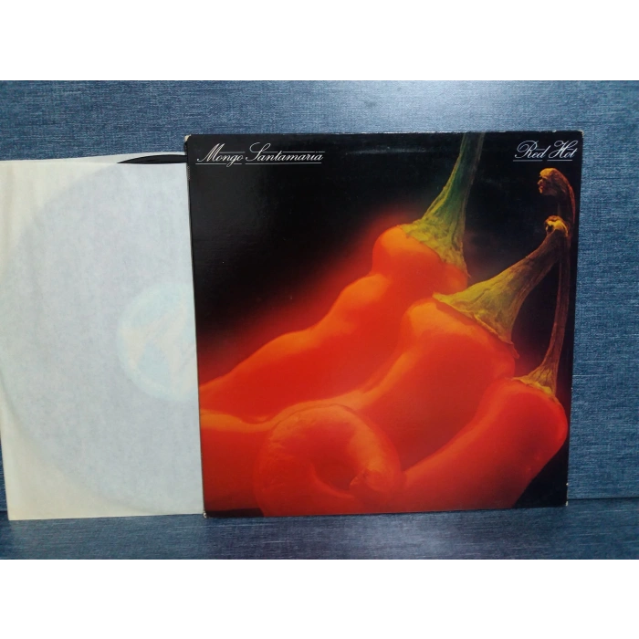 MONGO SANTAMARIA RED HOT  MUSIC LP