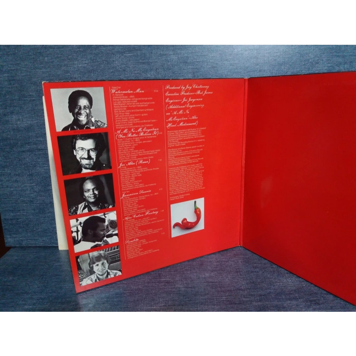 MONGO SANTAMARIA RED HOT  MUSIC LP