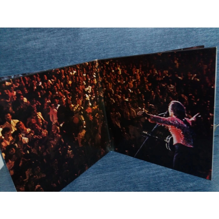 NEIL DIAMOND HOT AUGUST NIGHT II MUSIC 2 LP