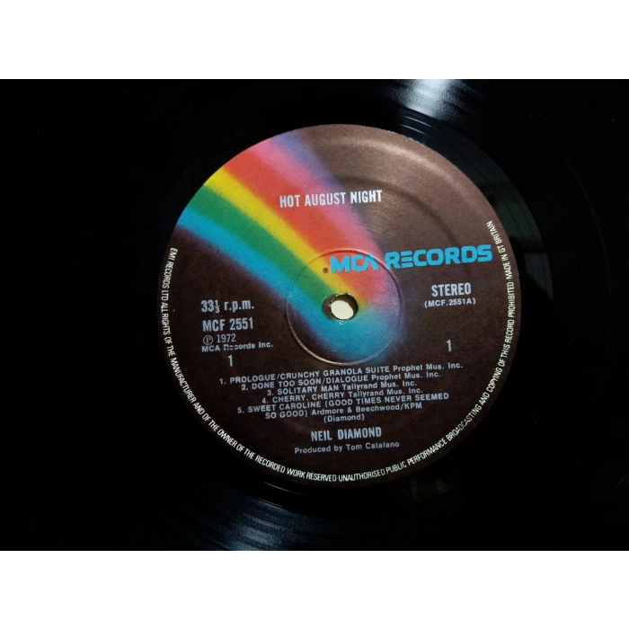 NEIL DIAMOND HOT AUGUST NIGHTS  2 LP ( U.K TOP COPY)