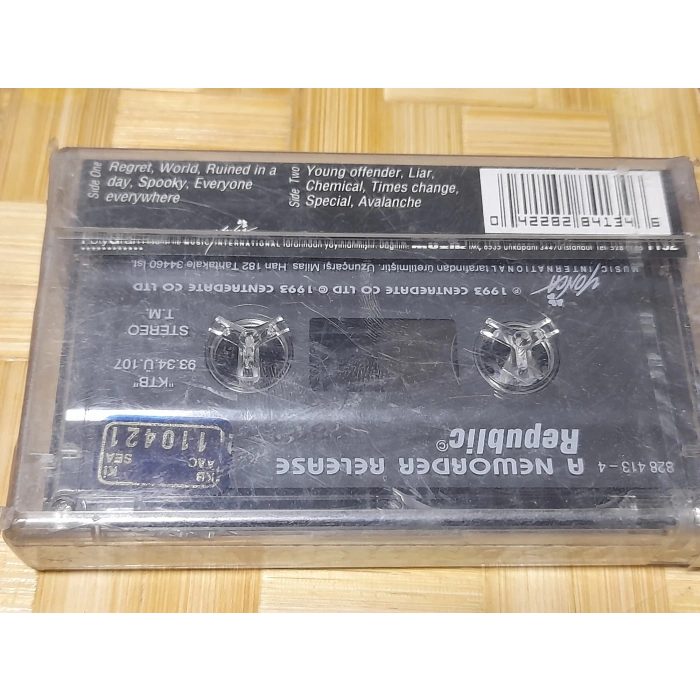 NEWORDER REPUBLIC MÜZİK KASET